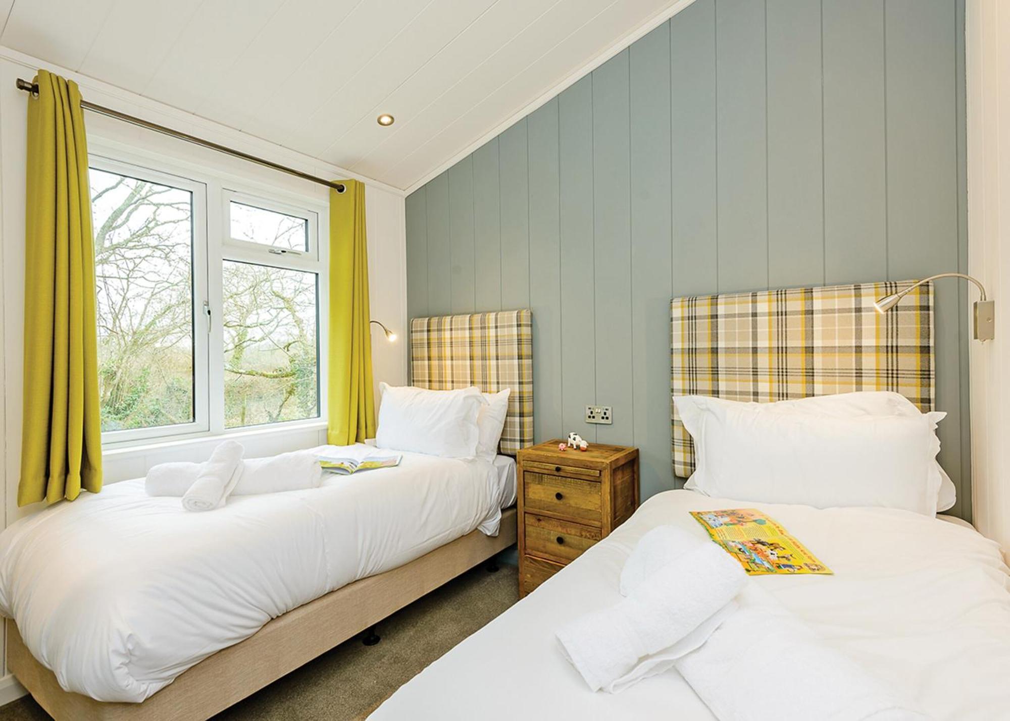 Wareham Forest Lodge Retreat Lytchett Minster Room photo